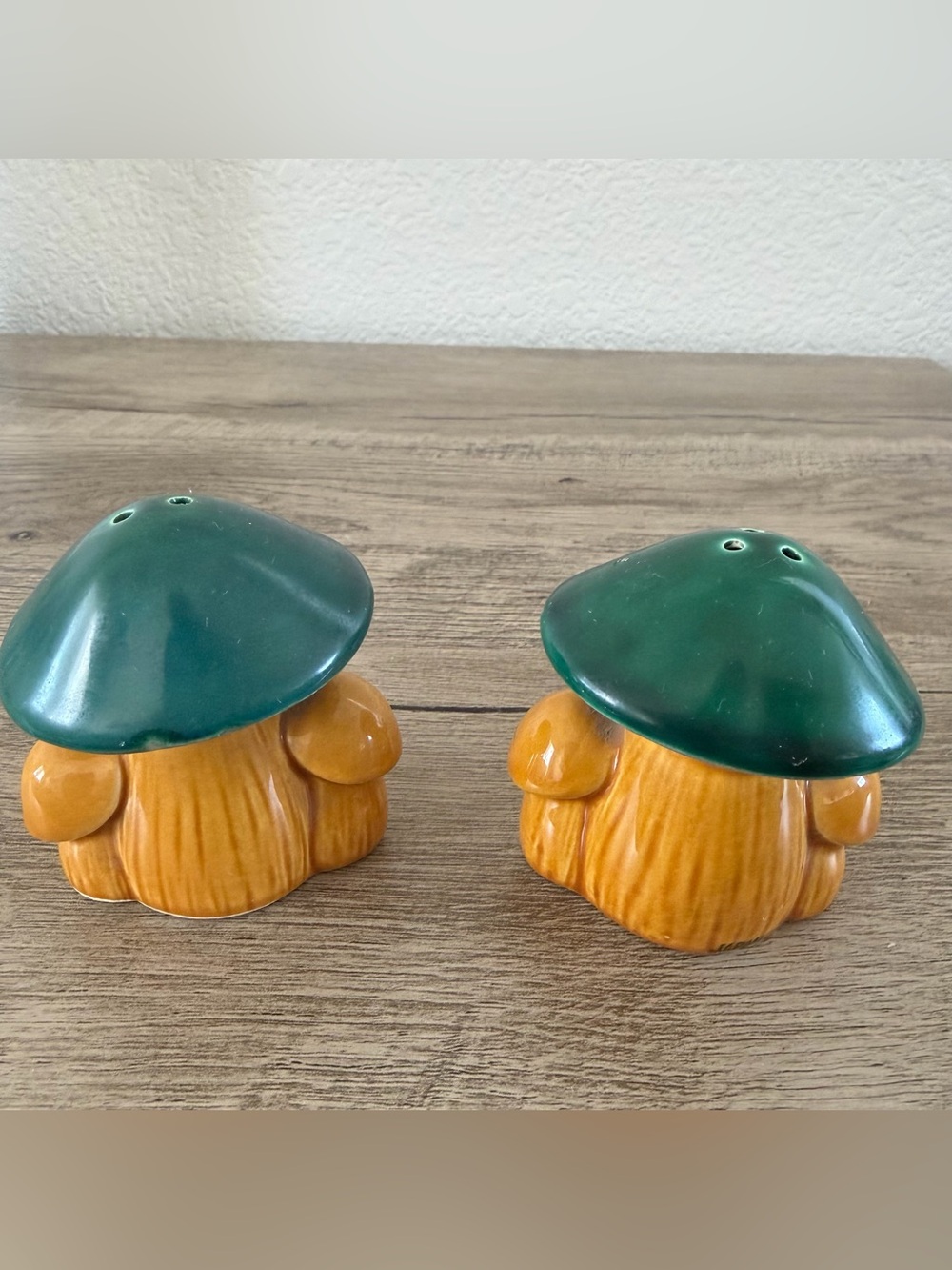 Vintage 70s Groovy Mushroom Salt & Pepper Shakers MCM Japan Mushroom Ware - Picture 10 of 10